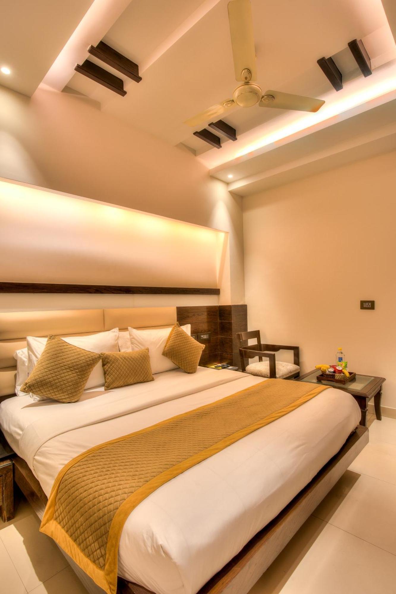 The Singh Empire, New Delhi Hotel Екстериор снимка