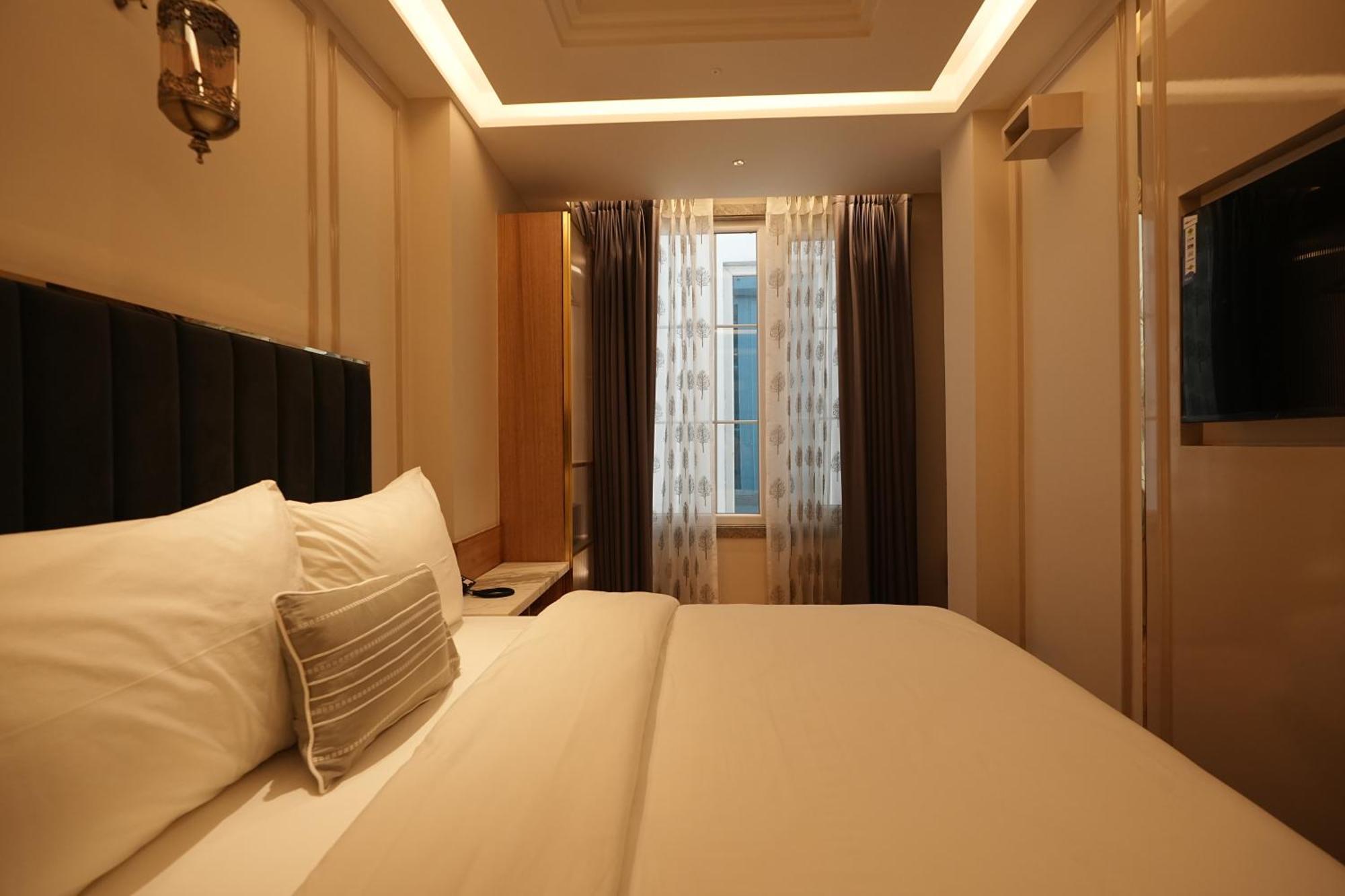 The Singh Empire, New Delhi Hotel Екстериор снимка