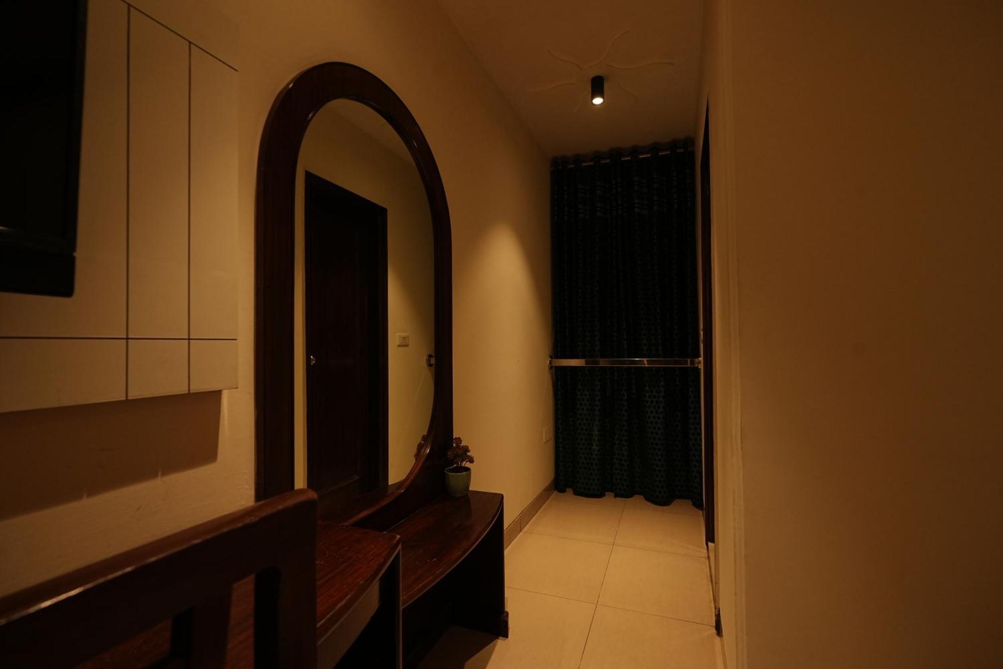 The Singh Empire, New Delhi Hotel Екстериор снимка