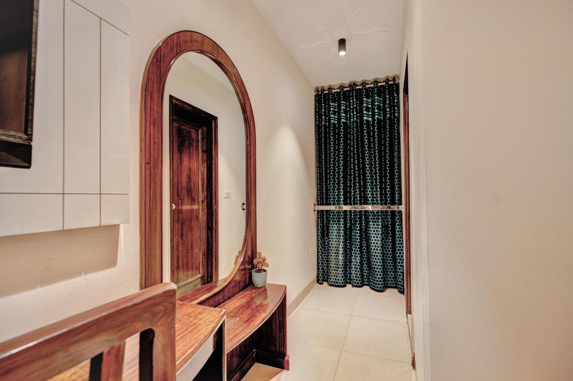 The Singh Empire, New Delhi Hotel Екстериор снимка