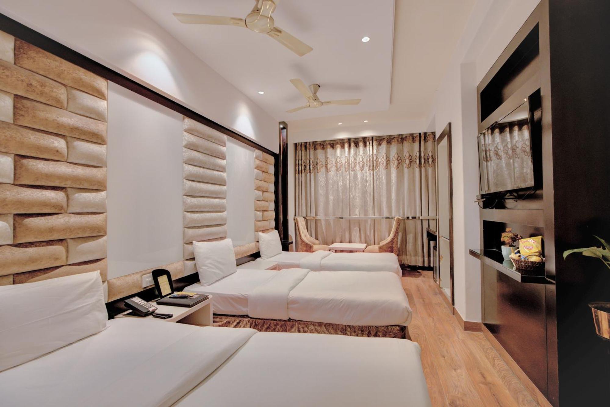 The Singh Empire, New Delhi Hotel Екстериор снимка